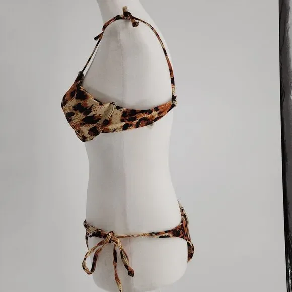 Animal Print Bikini (8) - Picture 3 of 4